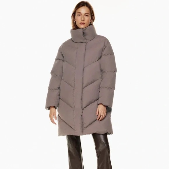 Aritzia coat - Picture 1 of 7